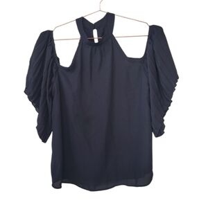 SHINESTAR Black Cold Shoulder Pleated Sleeve Top Size M
